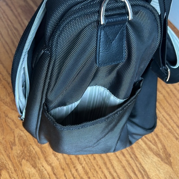 REVO 16” Travel Tote/Weekender Bag - Grey/Black - Picture 7 of 14